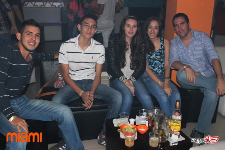 Foto 33 de Miami Bar - Feria de Cali 2014 en Miami Bar Cali, Cali