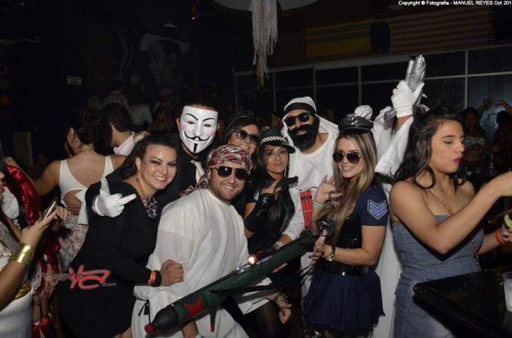 Foto 36 de Matildelina viernes 31 octubre de 2014 en Discoteca Matildelina Bucaramanga, Bucaramanga