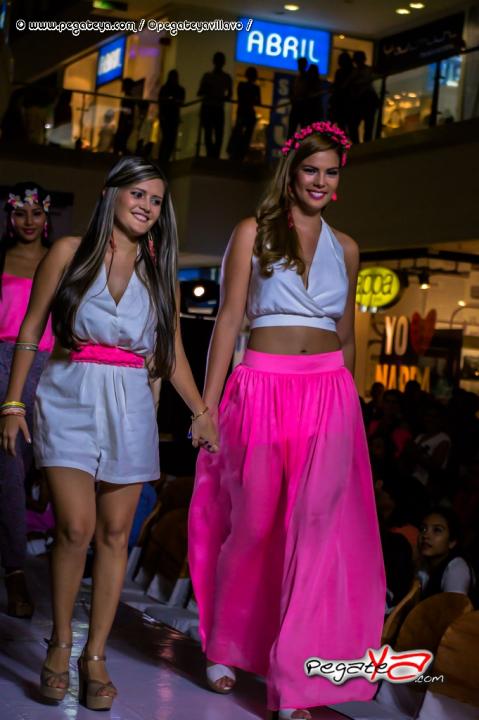 Foto 100 de PASARELA UNIFERIA - Villavicencio en PegateYa Villavicencio, Villavicencio