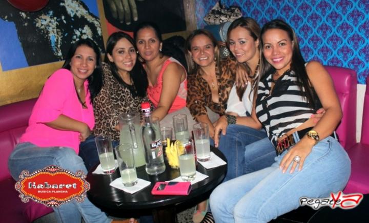 Foto 4 de Kabaret Bar - 5to FDS Nov 2014 en Kabaret - Granada, Cali
