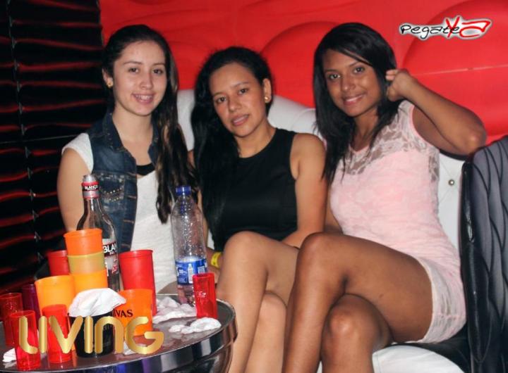 Foto 61 de Living Night Club - Oct 4 en Living Night Club, Cali