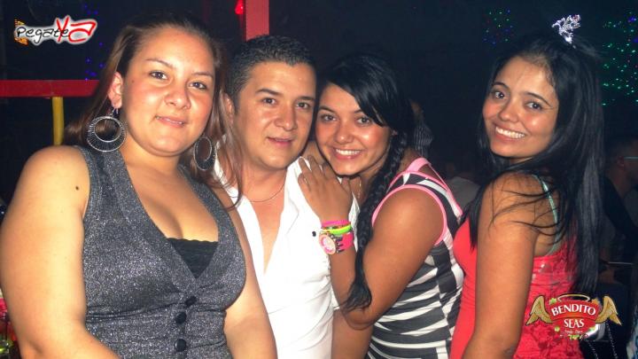 Foto 78 de Bendito Seas - 2do FDS Oct en Discoteca Bendito Seas Medellin, Medellín