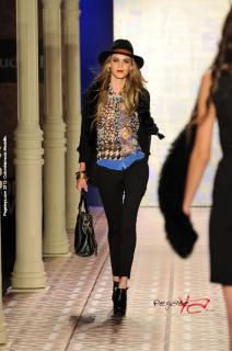 Foto 24 de Pasarela Studio F - 2012 en Fotos Colombiamoda, Medellín