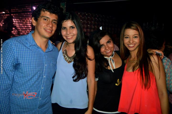 Foto 73 de Bling viernes 31 de octubre de 2014 en Bar Bling Bucaramanga, Bucaramanga