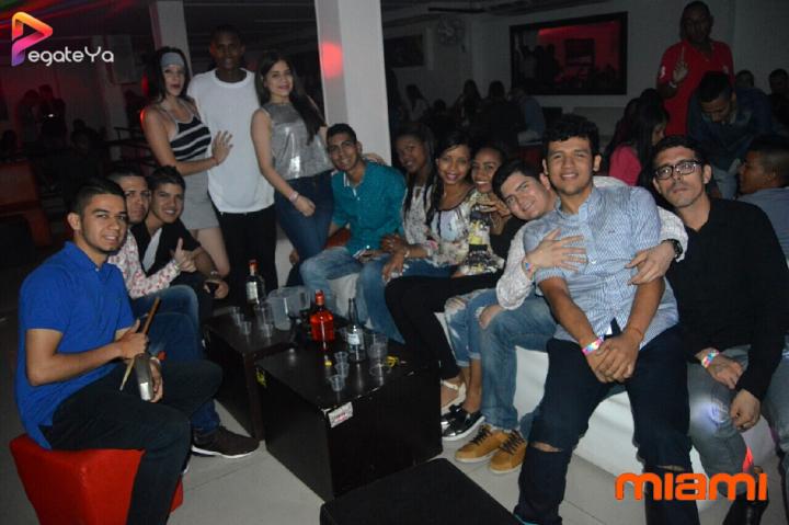 Foto 156 de Miami Bar - Feria de Cali 2016 en Miami Bar Cali, Cali
