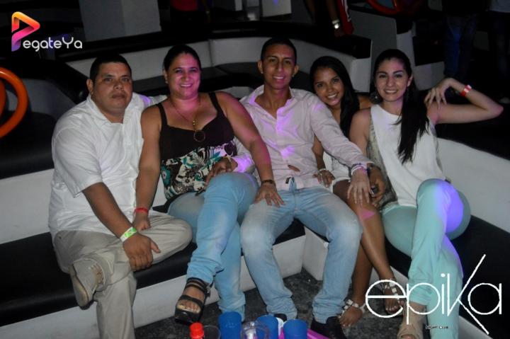 Foto 21 de Epika - 2do FDS Dic. 2015 en Epika Night Club, Cali
