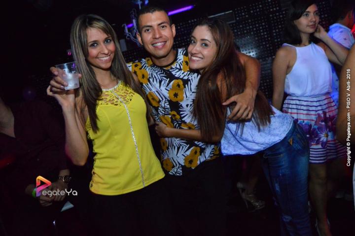 Foto 80 de PISO V - Sabado 16 de abril 2016 en Bar Piso V Bucaramanga, Bucaramanga