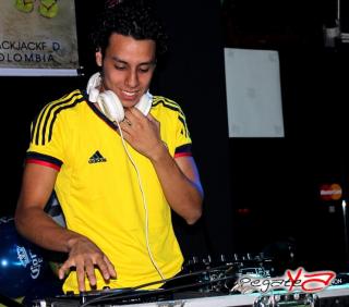 Foto 27 de Octubre 12 del 2013 en Black Jack Food & Drinks