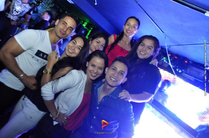Foto 15 de PISO V - Sábado 5 de julio de 2017 en Bar Piso V Bucaramanga, Bucaramanga