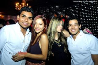 Foto 83 de Bar Bling - 25 y 26 de abril de 2014 en Bar Bling Bucaramanga, Bucaramanga