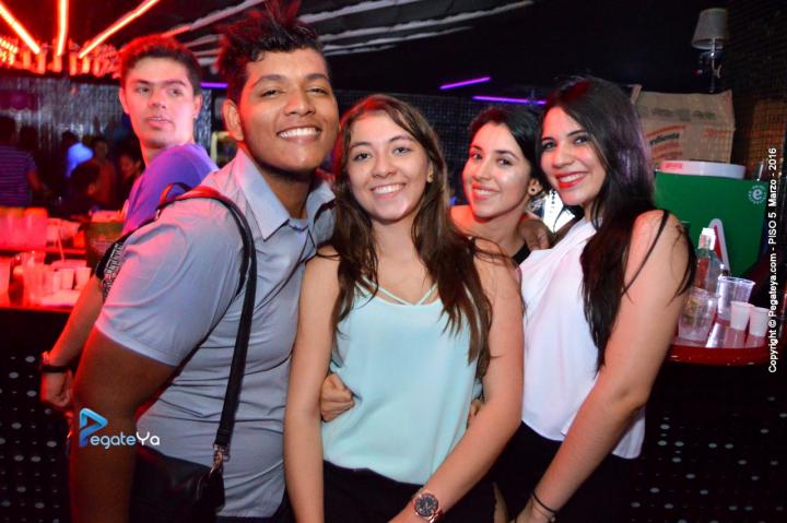 Foto 54 de PISO V - 12 marzo 2016 en Bar Piso V Bucaramanga, Bucaramanga
