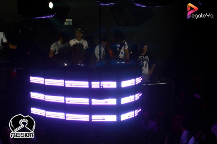 Foto 50 de 5ta Edicion Fiesta Blanca - Mission Club en Pegateya Cali, Cali