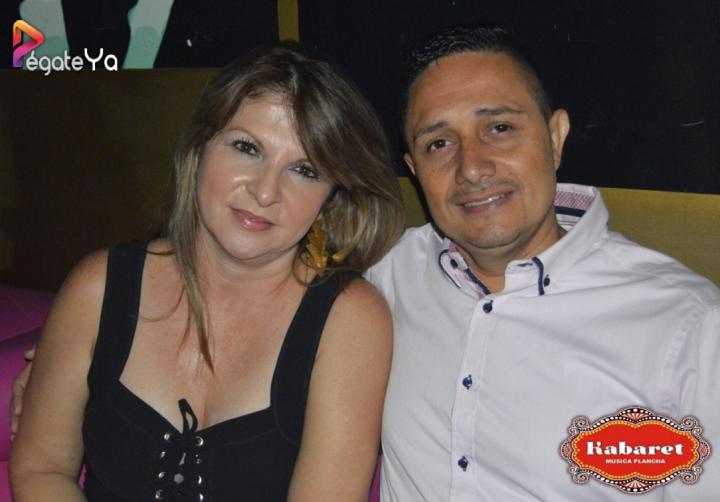 Foto 43 de Kabaret Bar - 1ER Fds Julio 2017 en Kabaret - Granada, Cali