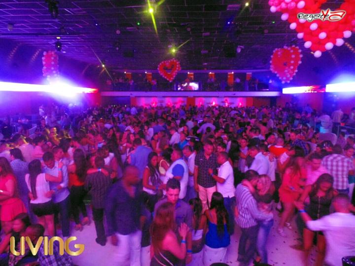 Foto 40 de Living - Amor y Amistad en Living Night Club, Cali