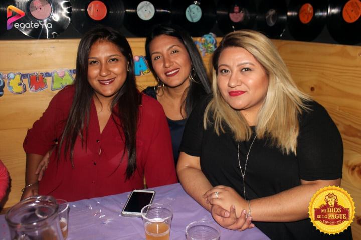 Foto 25 de Mi Dios Se LO Pague - 4to Fds Abril 2016 en Fonda Mi Dios Se Lo Pague, Cali
