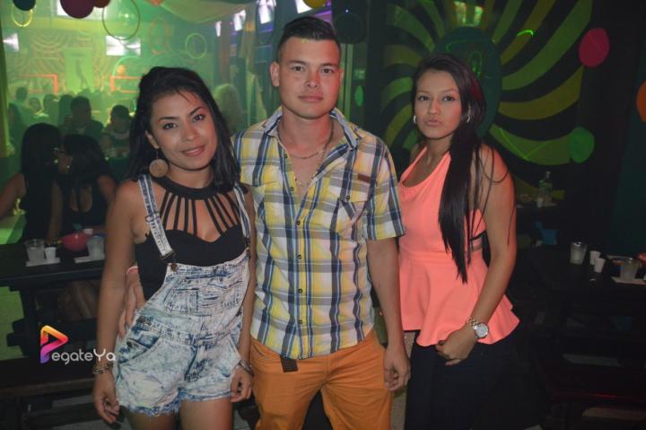 Foto 63 de El Manicomio sábado 28 de marzo 2015 en Discoteca El Manicomio Bucaramanga, Bucaramanga