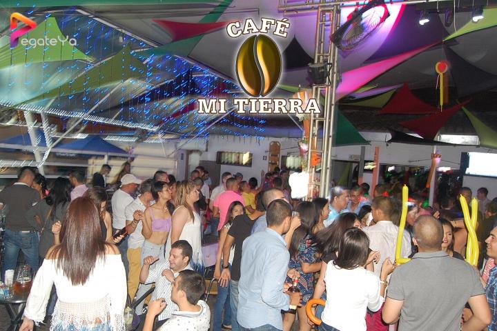Foto 47 de Cafe mi Tierra - 4to Fds Abril 2016 en Cafe Mi Tierra, Cali