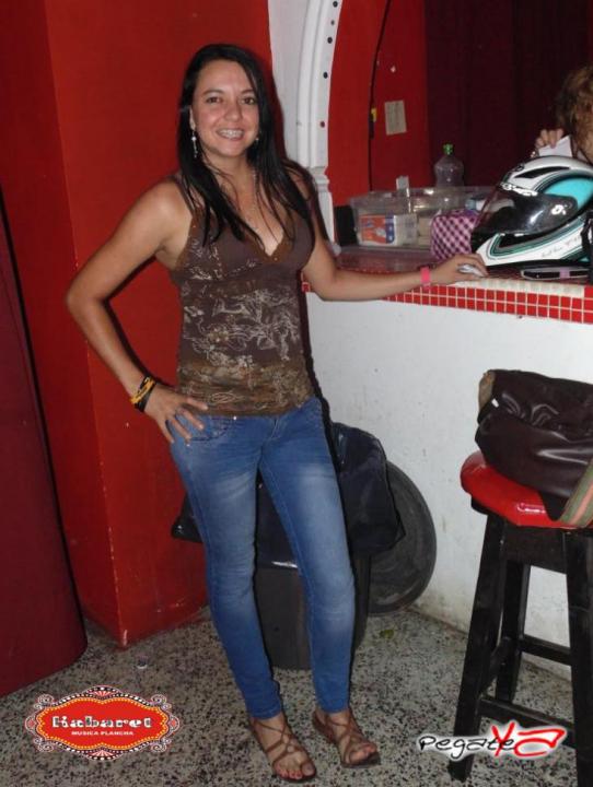 Foto 51 de Kabaret Bar- Oct 4 del 2014 en Kabaret - Granada, Cali
