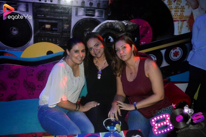 Foto 36 de living 80 - 1er Mayo 2016 en Living Ochentas Cali, Cali