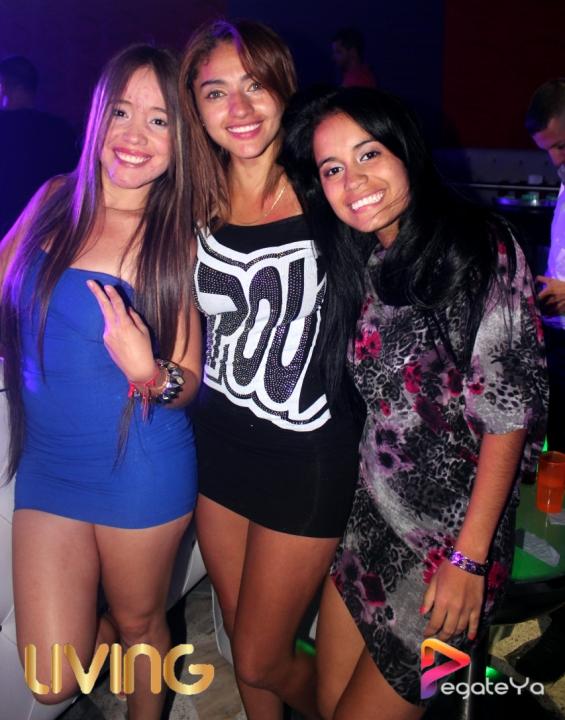 Foto 10 de Living - Enero 17 y 24 del 2015 en Living Night Club, Cali