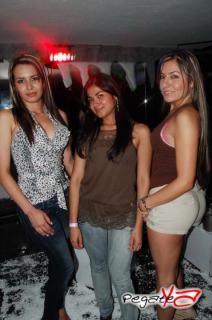 Foto 30 de Karma 28 de Marzo en Discoteca Karma Medellin, Medellín