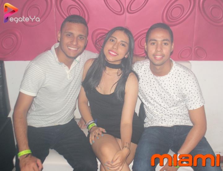 Foto 82 de Miami Bar - Amor & Amistad 2016 en Miami Bar Cali, Cali