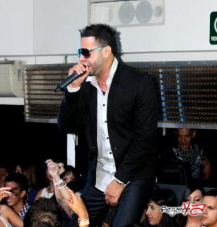 Foto 12 de Tony Dize - Lolas Club en Lolas Club Menga Cali, Cali