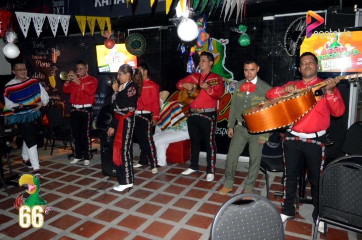 Foto 4 de La Lora Bar - 5to FDS Enero 2016 en La Lora Bar, Cali