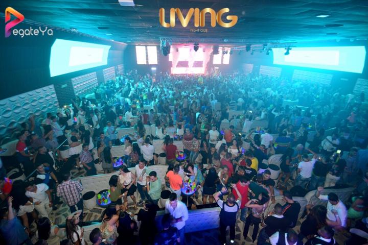 Foto 26 de Living Night Club - 2do fds Mayo 2016 en Living Night Club, Cali