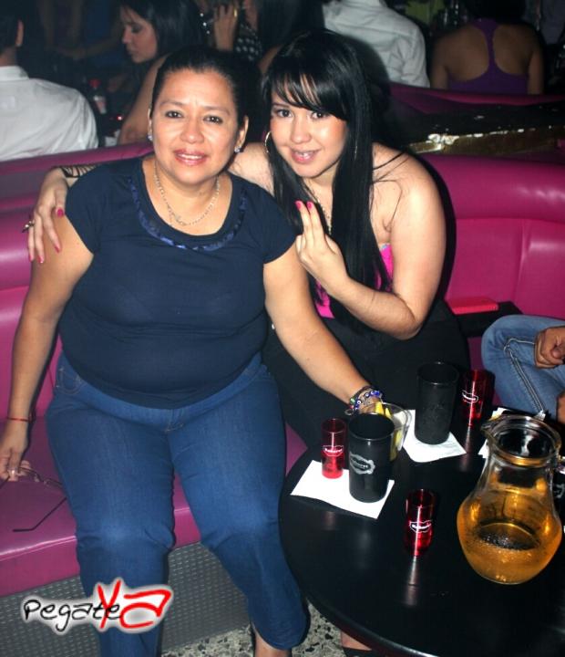 Foto 15 de Kabaret - Agosto 09 del 2014 en Kabaret - Granada, Cali