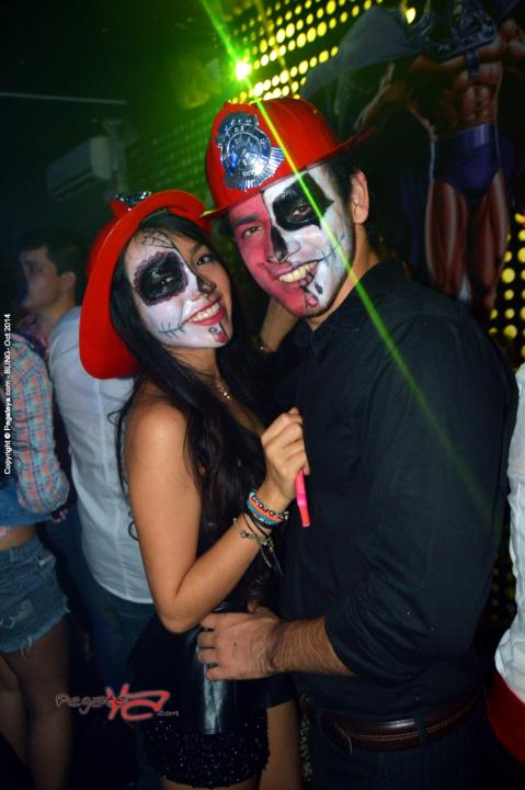 Foto 74 de Bling viernes 31 de octubre de 2014 en Bar Bling Bucaramanga, Bucaramanga