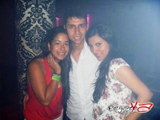 Foto 27 de Abril 14 del 2012 en Babel / Barra Libre Cali, Cali