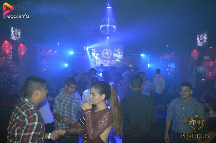 Foto 18 de Penthouse Club - 5to Fds Abril 2017 en Penthouse 1800, Cali