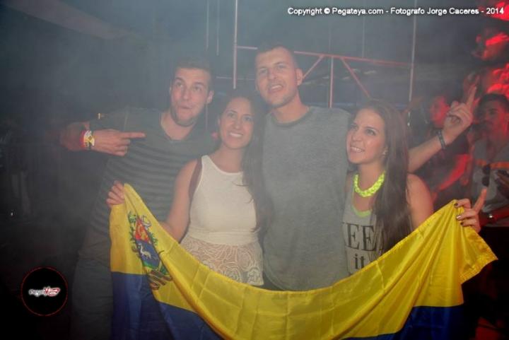 Foto 129 de TOMORROWLAKE Lago Calima en Fiestas Colombia, Medellín