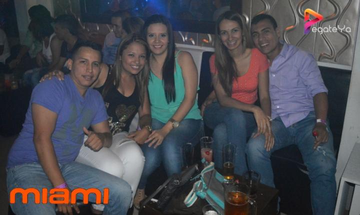 Foto 27 de Miami Bar . 5to FDS Abril 2015 en Miami Bar Cali, Cali