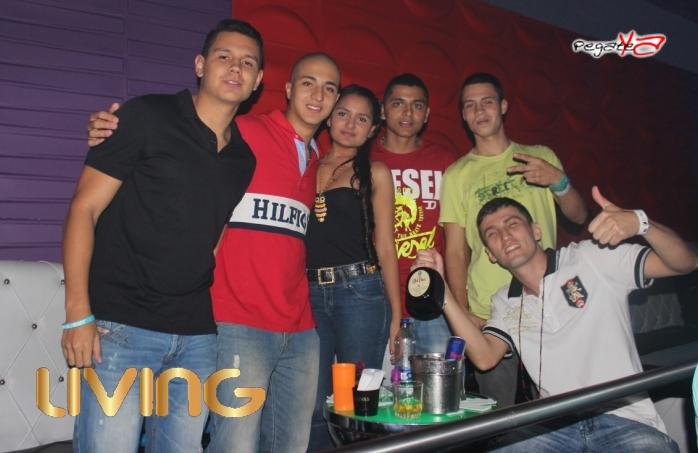 Foto 52 de Living - 4to FDS Nov 2014 en Living Night Club, Cali