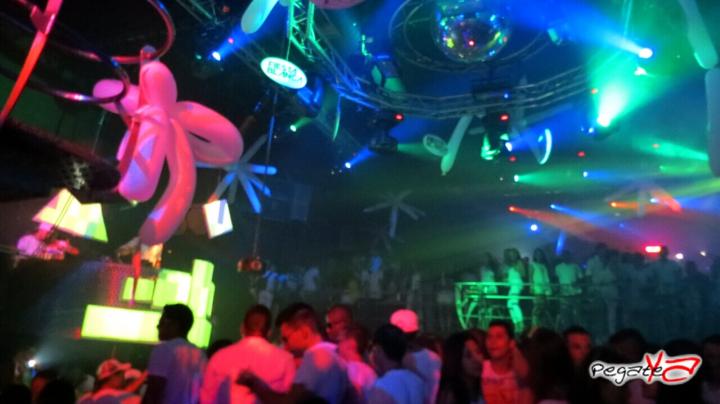 Foto 3 de Mission Club - 4ta Edición Fiesta Blanca en Mission Club, Cali
