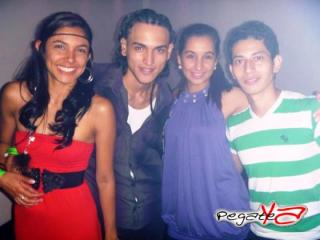 Foto 50 de Abril 14 del 2012 en Babel / Barra Libre Cali, Cali