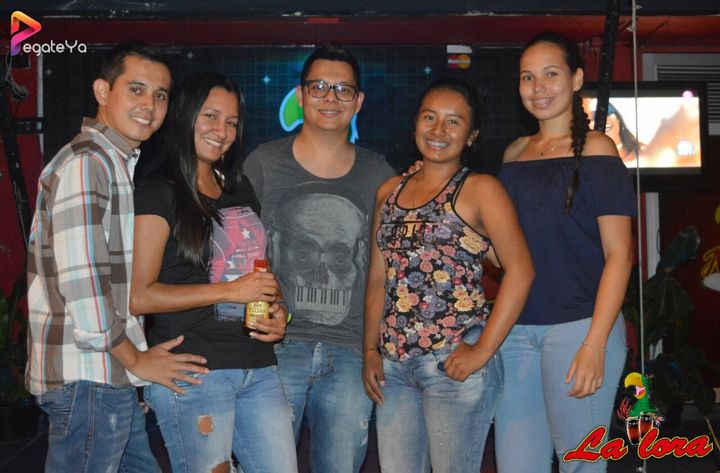 Foto 18 de La Lora - 1er / 2do Fds Sept. 2017 en La Lora Bar, Cali