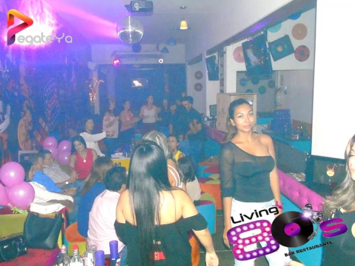 Foto 56 de living 80 - 3er / 4to Mayo 2016 en Living Ochentas Cali, Cali