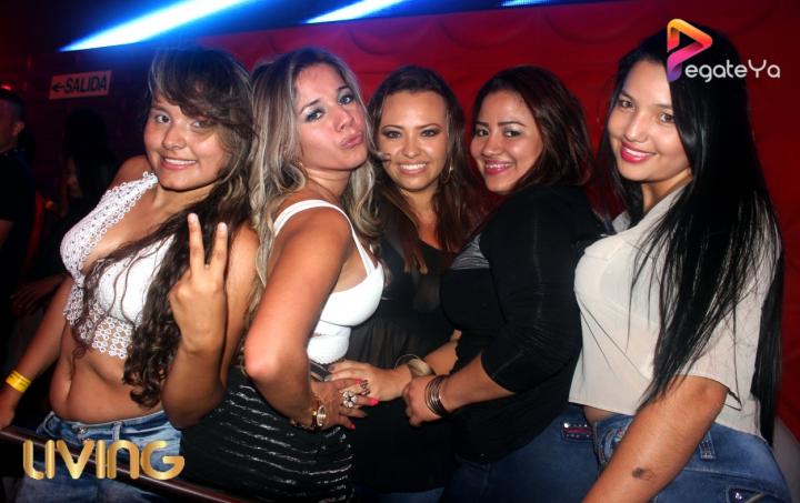 Foto 50 de Living - Oscar D`leon en Living Night Club, Cali
