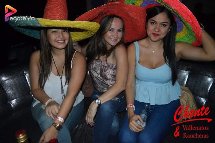 Foto 5 de Chente - 4to FDS Agosto 2016 en CHENTE Vallenatos y Rancheras, Cali