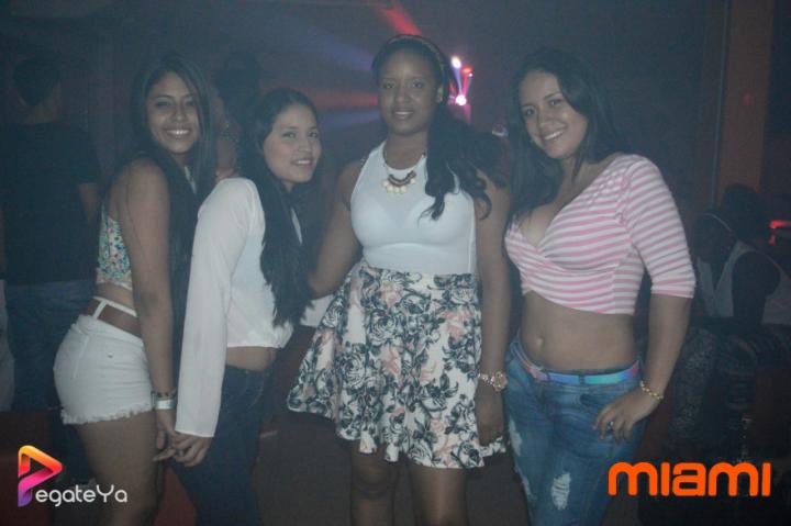 Foto 10 de Miami Bar - 1er FDS Junio 2015 en Miami Bar Cali, Cali