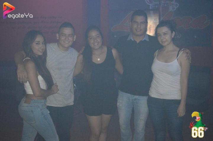 Foto 4 de La lora Bar - AMOR & AMISTAD Sept. 2016 en La Lora Bar, Cali