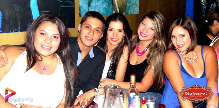 Foto 7 de Kabaret Bar - Marzo 08 del 2015 en Kabaret - Granada, Cali