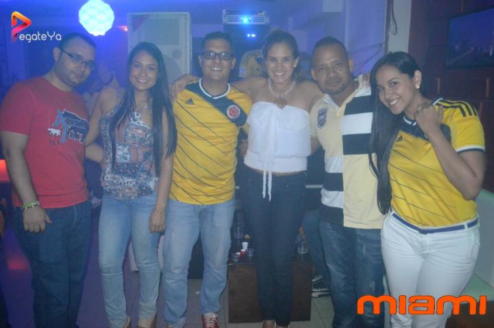 Foto 10 de Miami Bar - 4to FDS Junio 2015 en Miami Bar Cali, Cali