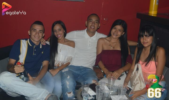 Foto 14 de La lora Bar - 2do Fds Mayo 2016 en La Lora Bar, Cali
