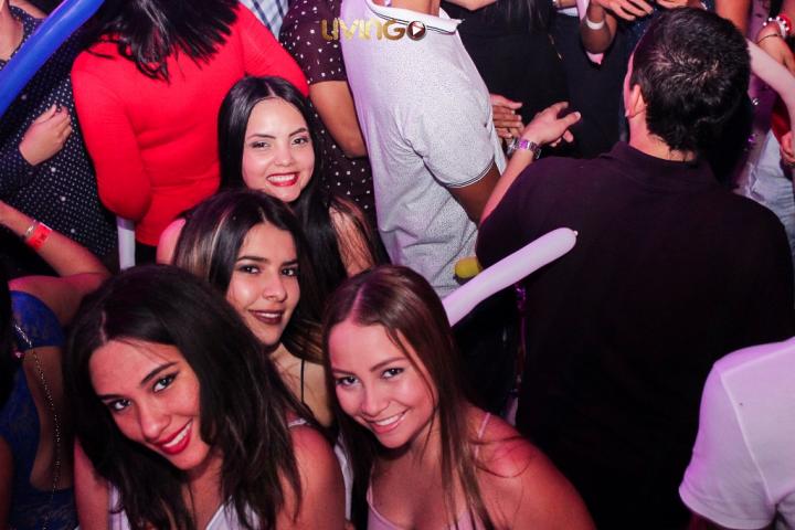 Foto 3 de Living - 4to Fds Marzo 2017 en Living Night Club, Cali