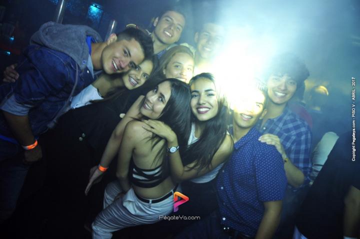 Foto 32 de PISO V - Sabado 8 de abril de 2017 en Bar Piso V Bucaramanga, Bucaramanga