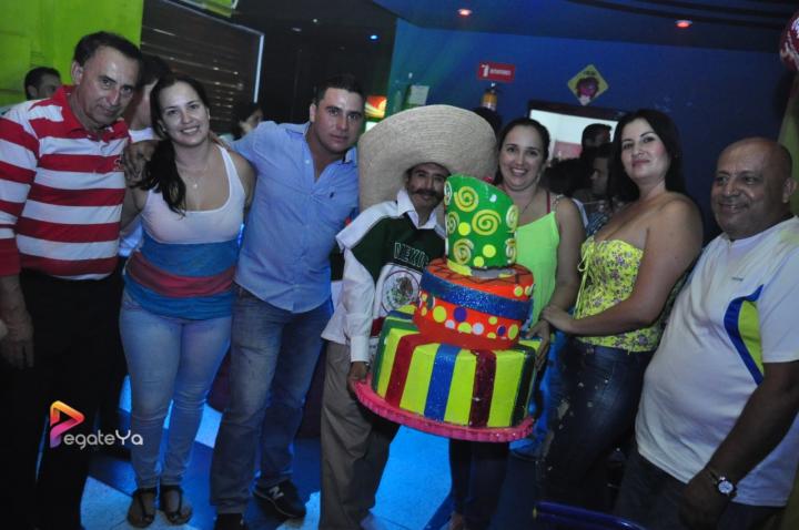 Foto 10 de El Manicomio sábado 09 de mayo 2015 en Discoteca El Manicomio Bucaramanga, Bucaramanga